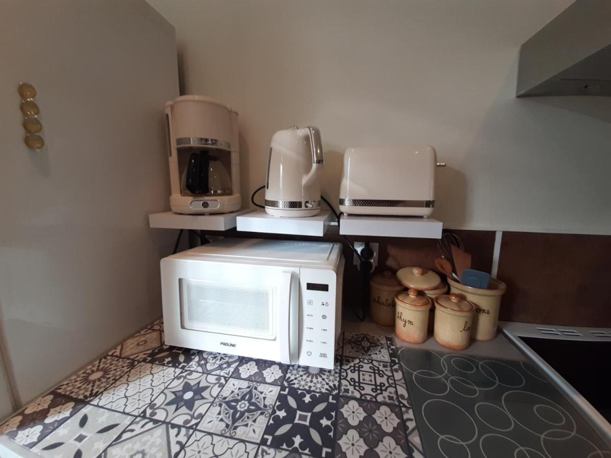 Le Plain Pied Sur Place Le Mêle-sur-Sarthe Kültér fotó
